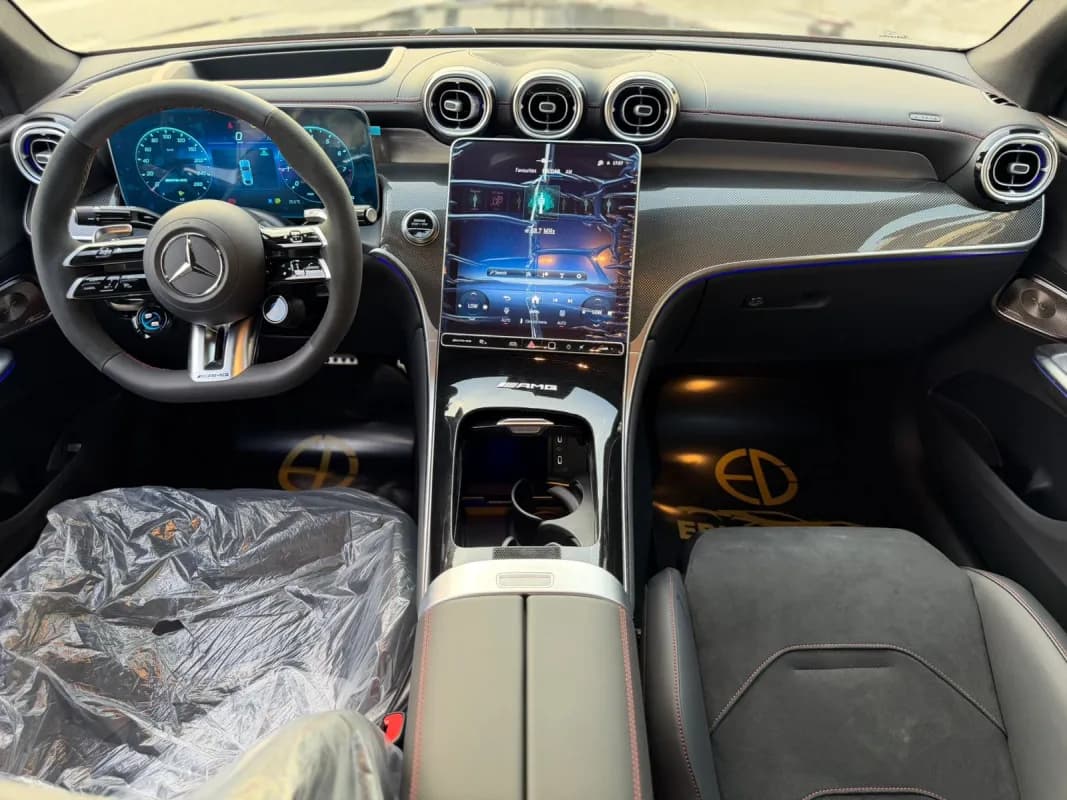 مرسيدس بنز GLC 43 2026 ايه ام جي أسود أوتوماتيك — جديدة