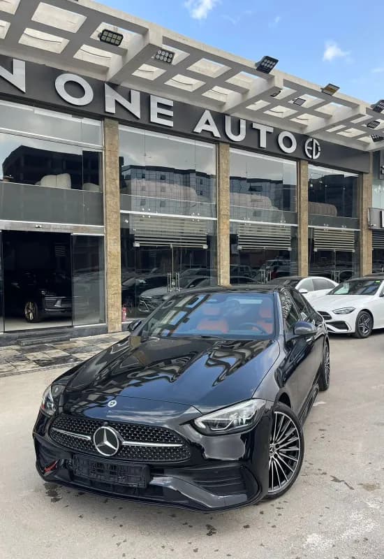 مرسيدس بنز C200 2026 بريميوم بلس أسود أوتوماتيك — جديدة