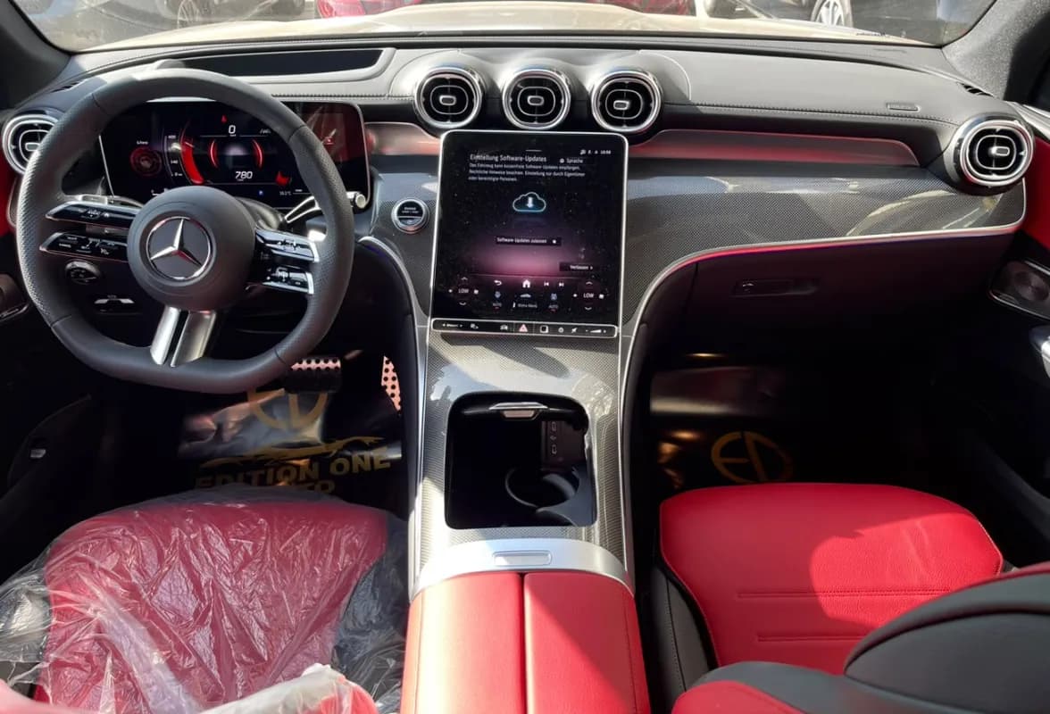 مرسيدس بنز GLC 300 2026 برميم بلس أسود أوتوماتيك — جديدة