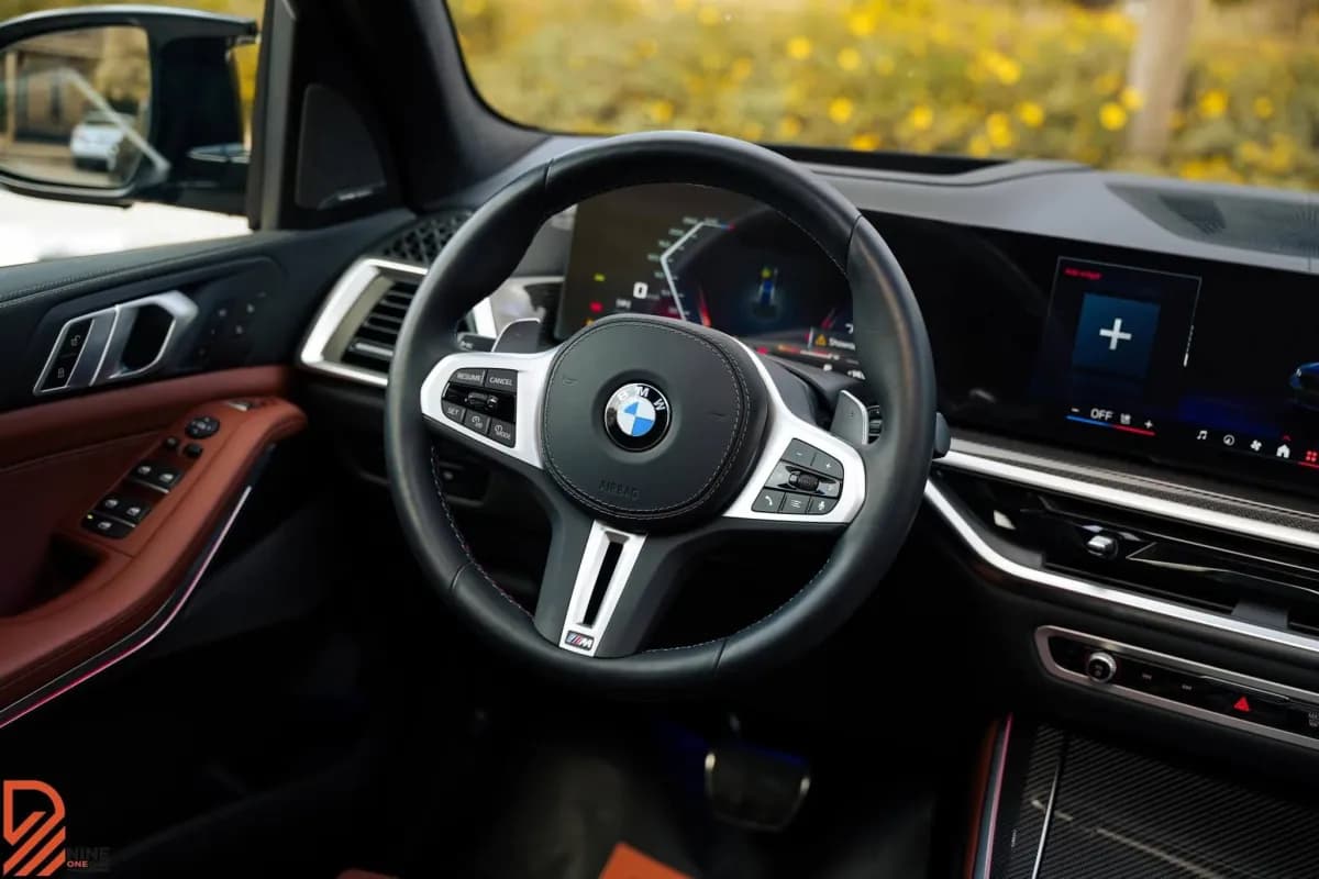 بي ام دبليو X5 2025 ام 60 اي أزرق الداكن أوتوماتيك — جديدة