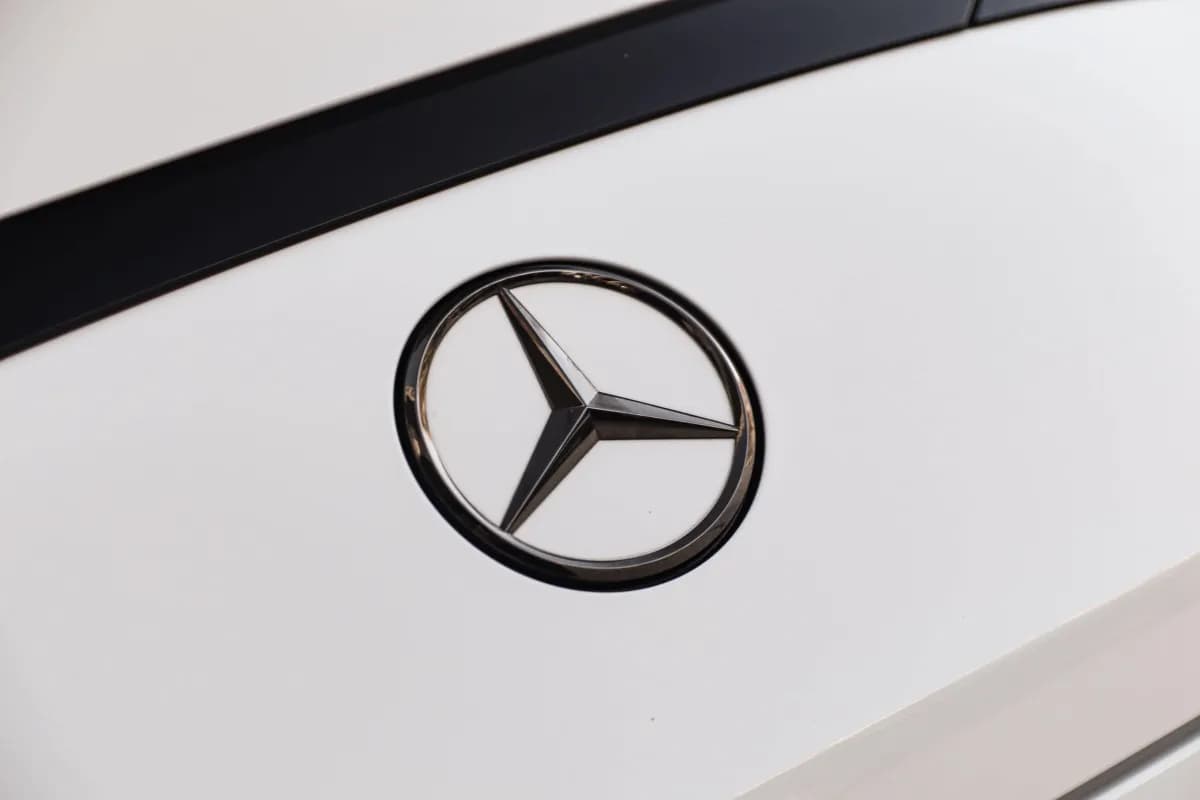مرسيدس بنز GLC 43 2026 ايه ام جي أبيض أوتوماتيك — جديدة
