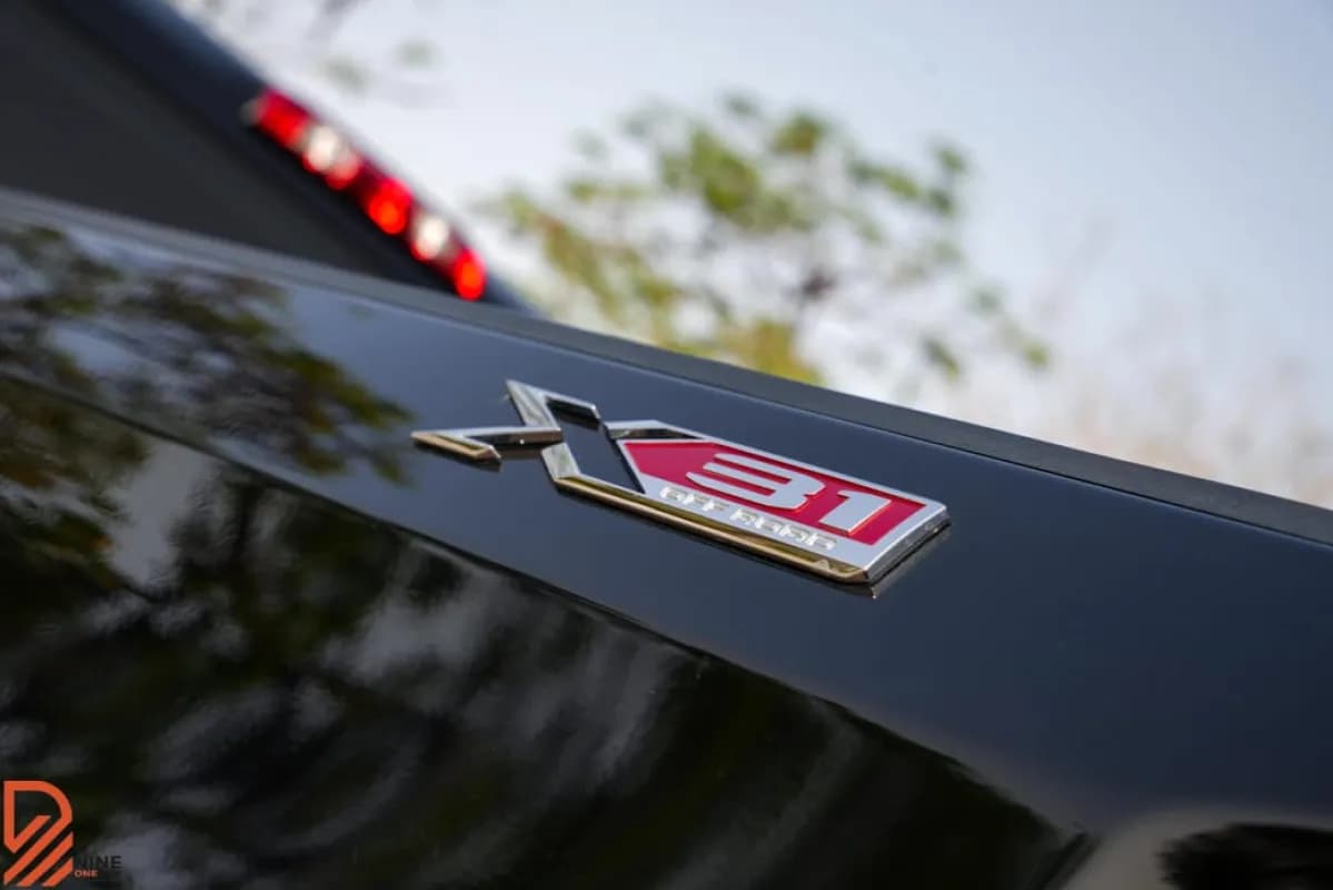 GMC Sierra 2025 SLE Black Automatic — New