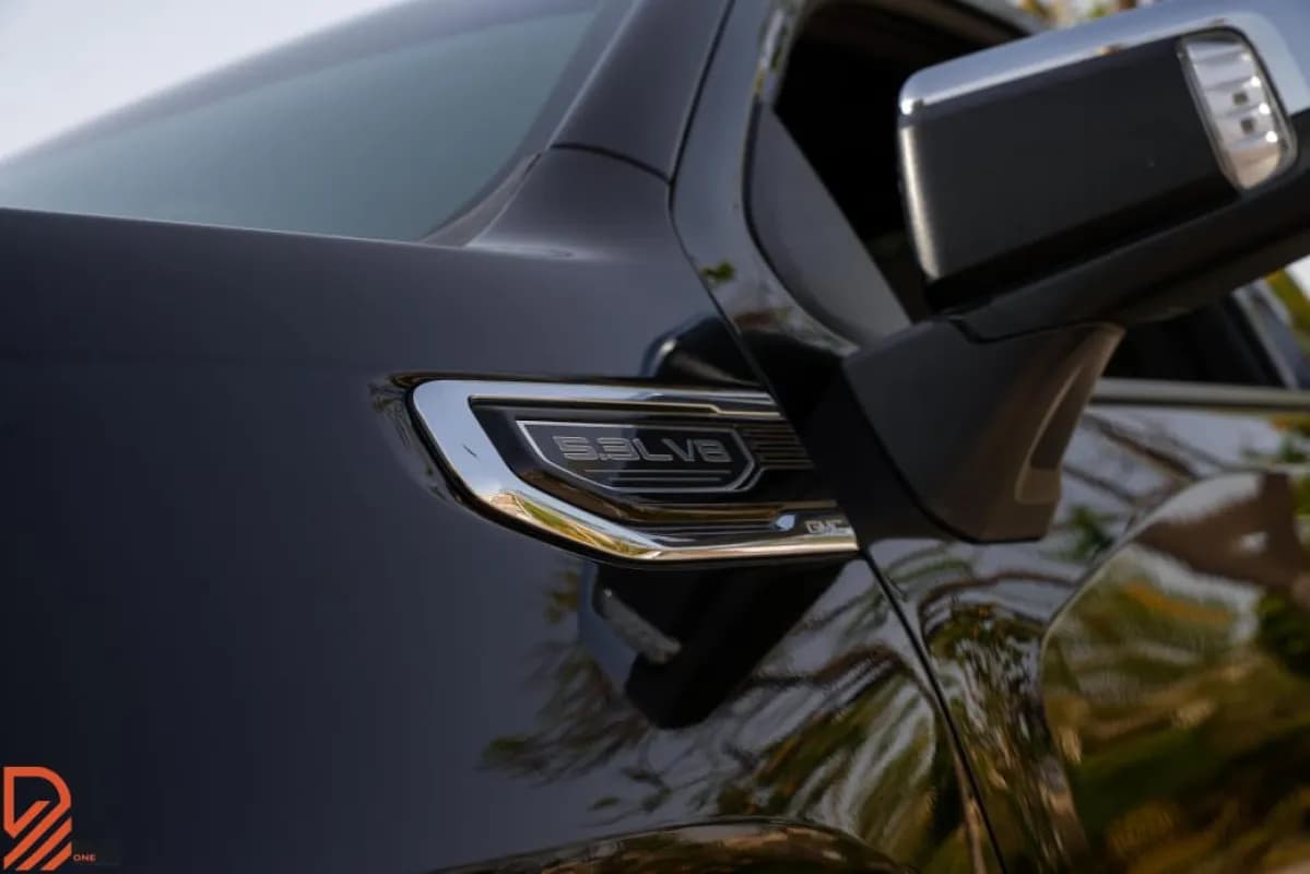 GMC Sierra 2025 SLE Black Automatic — New