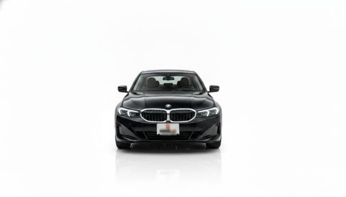 BMW 320i 2026 Luxury Line Black Automatic — Used - 1