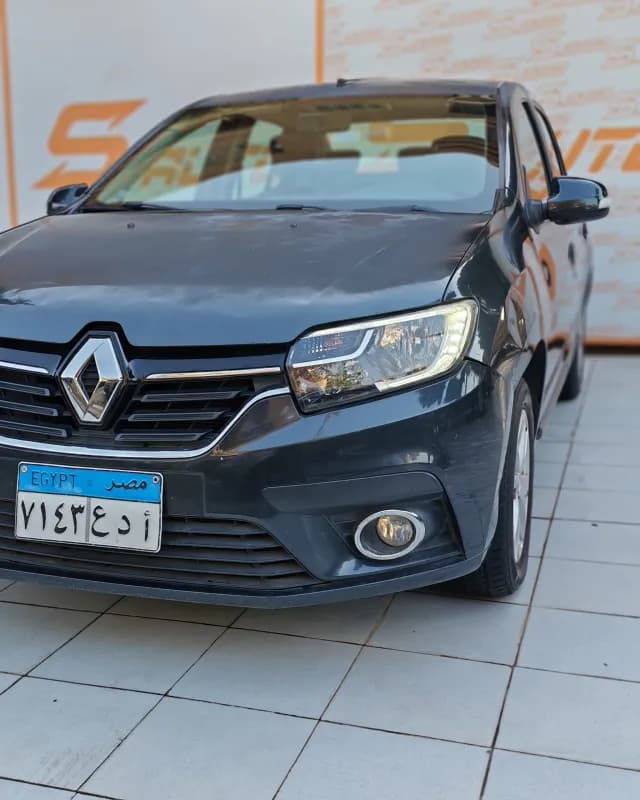 Renault Logan 2020 Highline Black Automatic — Used