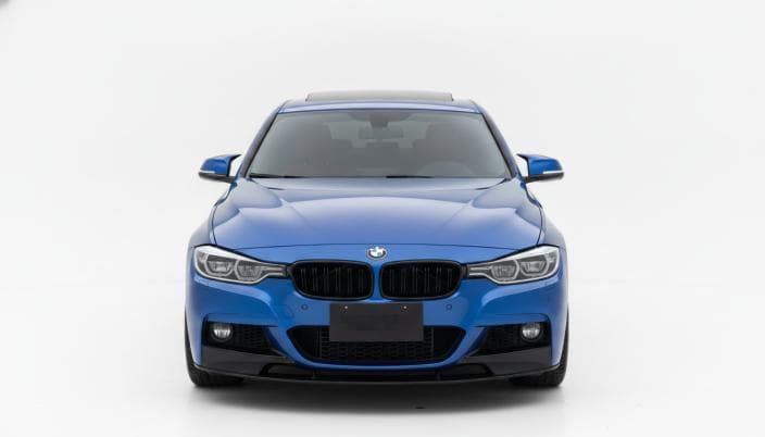 BMW 320i 2018 M Sport Blue Automatic — Used - 1