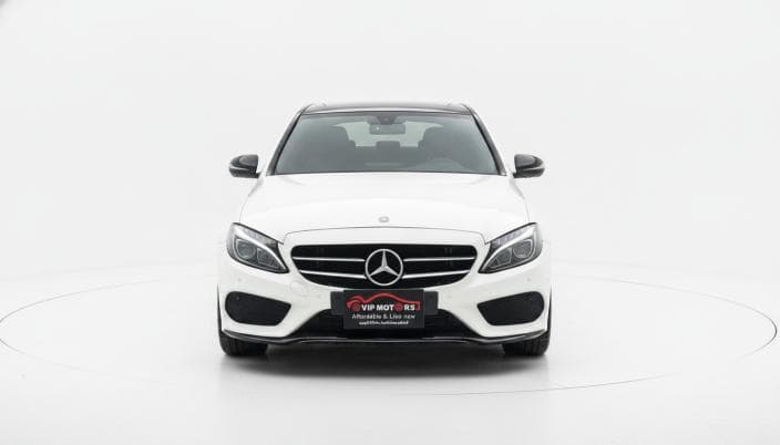 Mercedes-Benz C180 2018 AMG White Automatic — Used - 1
