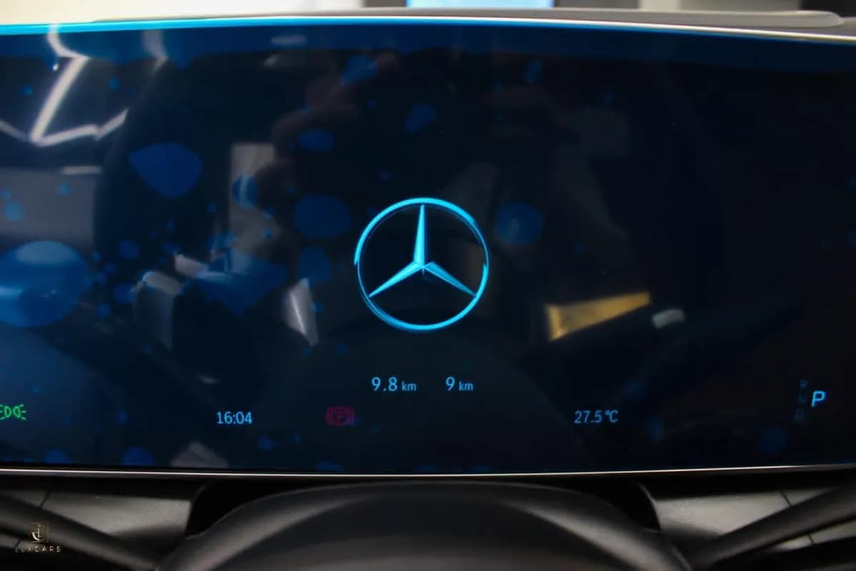 مرسيدس بنز GLC 300 2026 اي ام جي كوبيه رمادي أوتوماتيك — جديدة