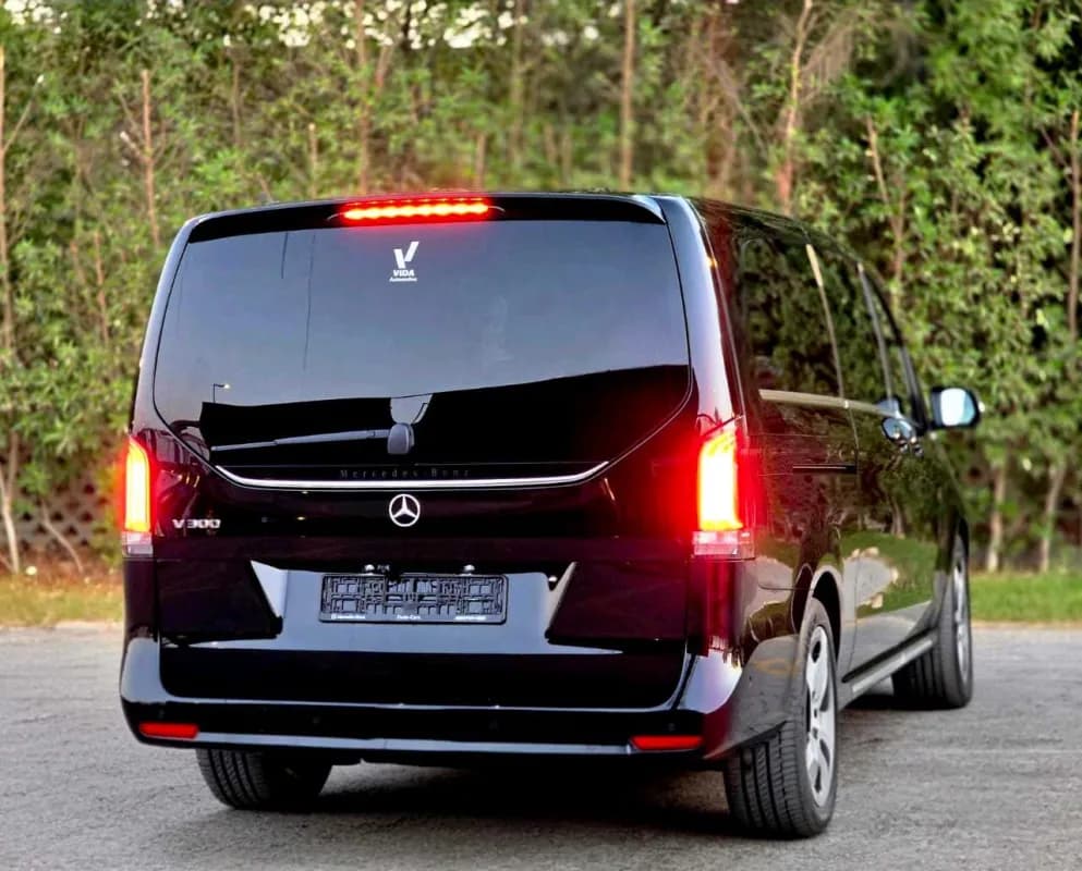 Mercedes-Benz V300 2026 Vip exclusive Black Automatic — New