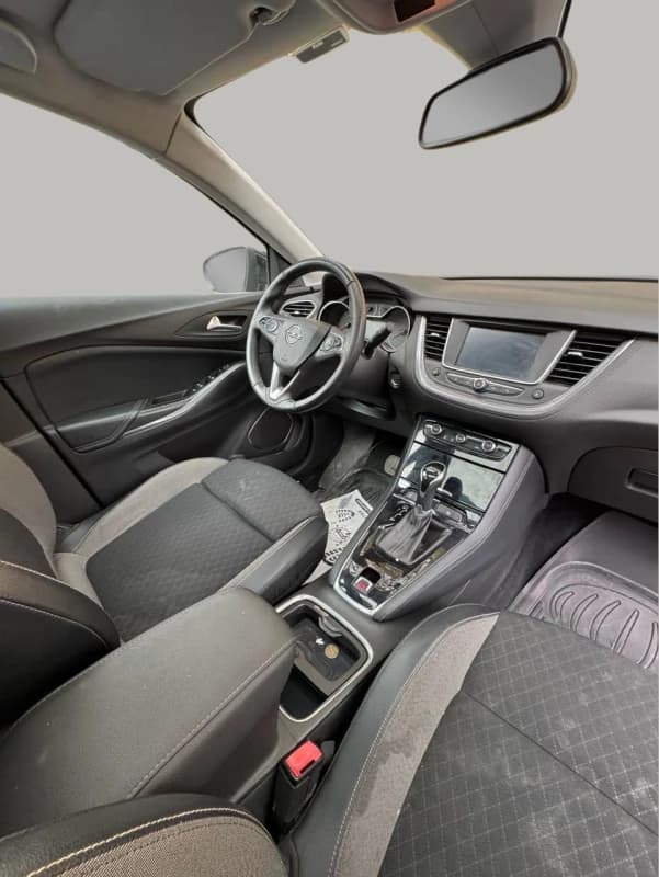 Opel Grand land 2019 Topline Black Automatic — Used
