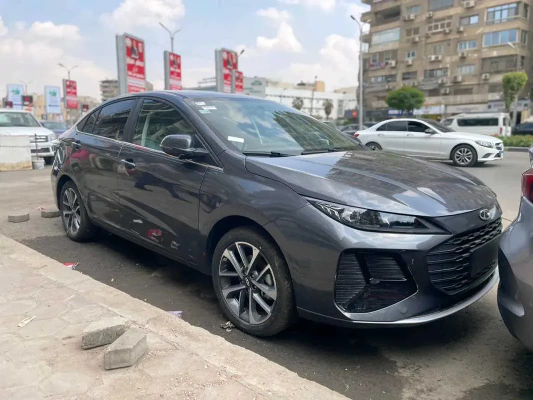 شيري أريزو 6 جي تي 2026 كمفورت رمادي أوتوماتيك — جديدة