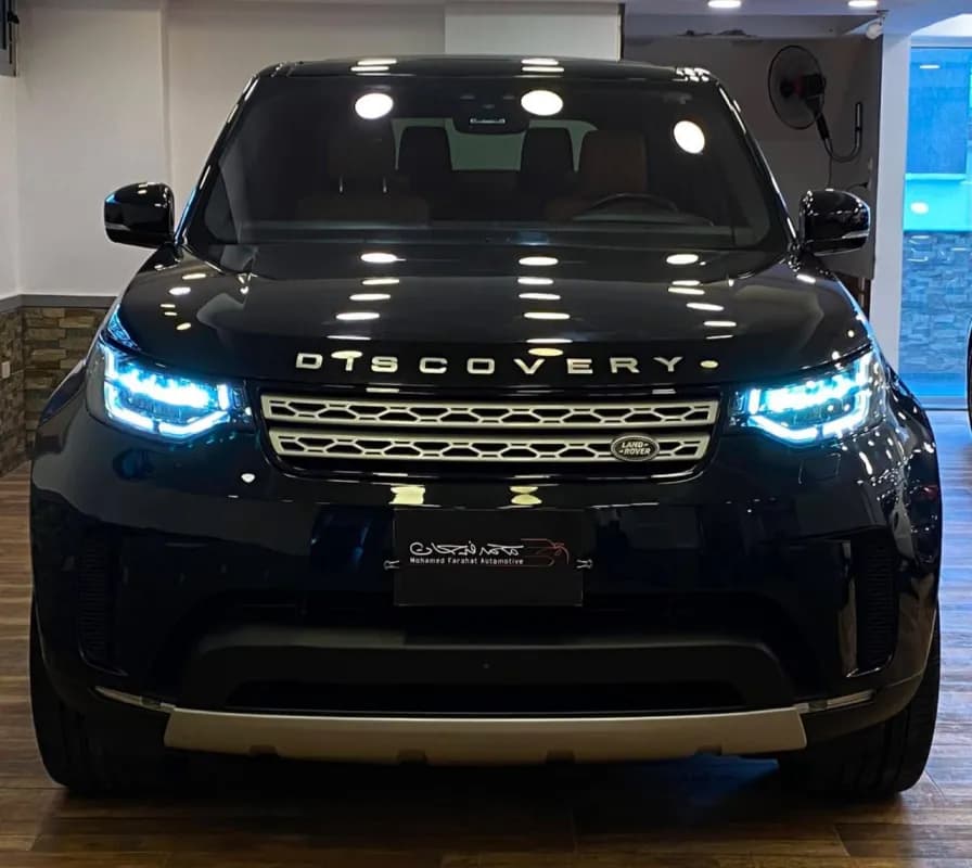 لاند روفر ديسكافري 2019 اتش اس اي أسود أوتوماتيك — مستعملة