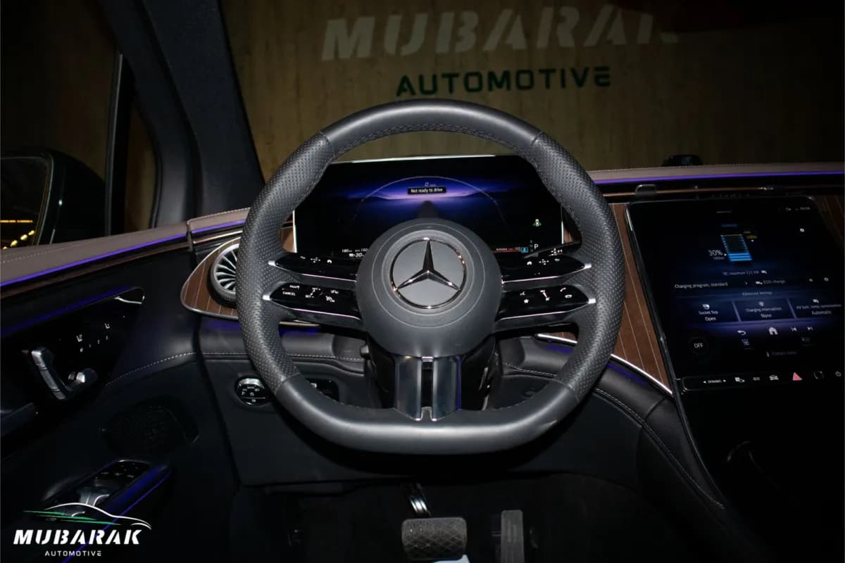 مرسيدس بنز EQE 500 2024 لاكشري أسود أوتوماتيك — جديدة