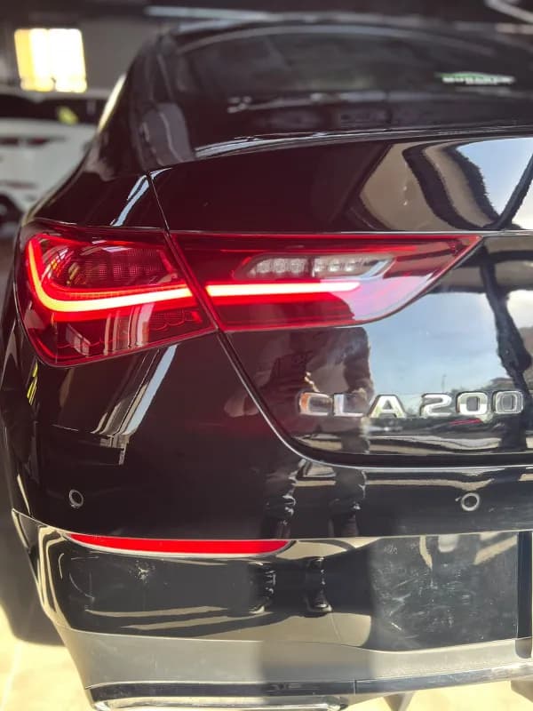 مرسيدس بنز CLA 200 2025 ايه ام جي أسود أوتوماتيك — مستعملة