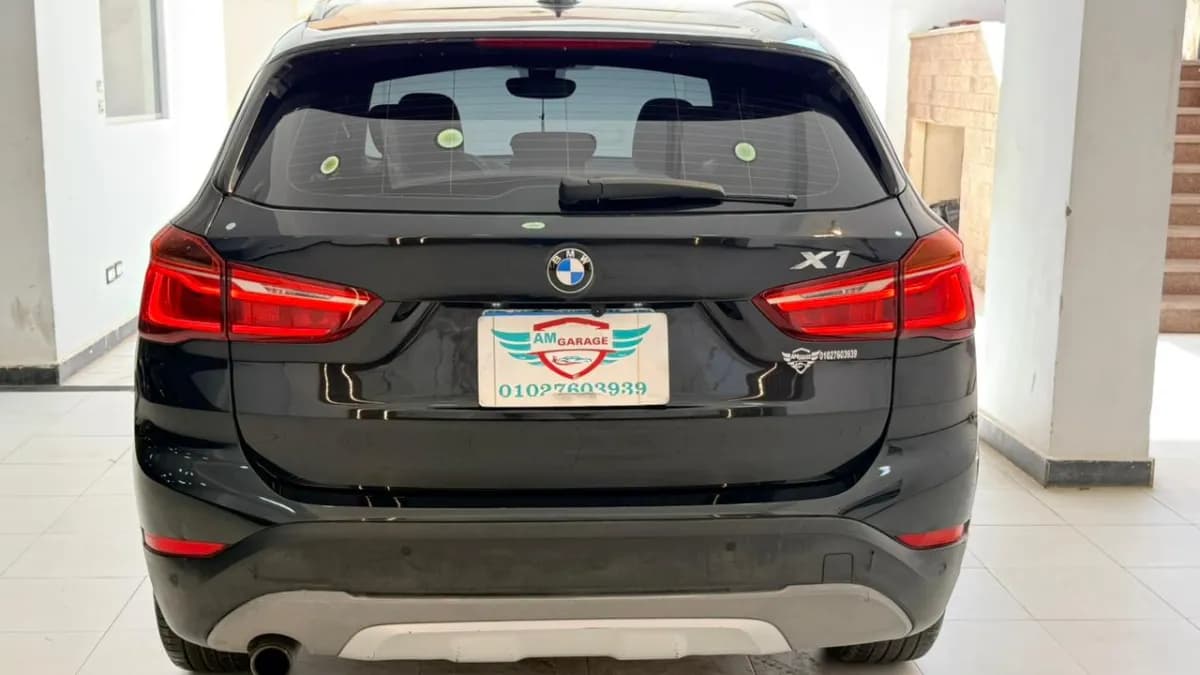 بي ام دبليو X1 2017 بريفورمنس ام أسود أوتوماتيك — مستعملة