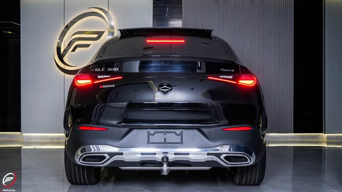 مرسيدس بنز GLC 300 2026 ايه ام جي أسود أوتوماتيك — جديدة