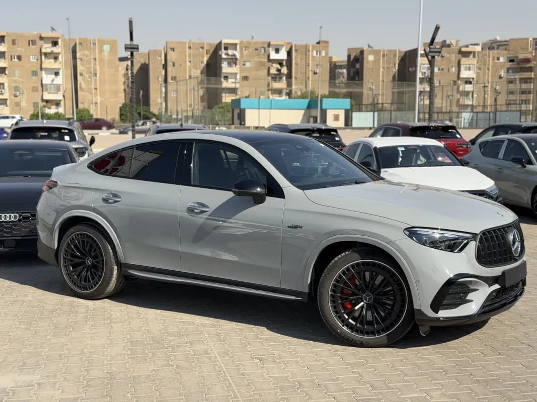 مرسيدس بنز GLC 43 2026 ايه ام جي رمادي إسمنتي أوتوماتيك — جديدة
