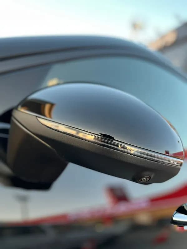 مرسيدس بنز GLC 300 2026 اي ام جي كوبيه أسود أوتوماتيك — جديدة
