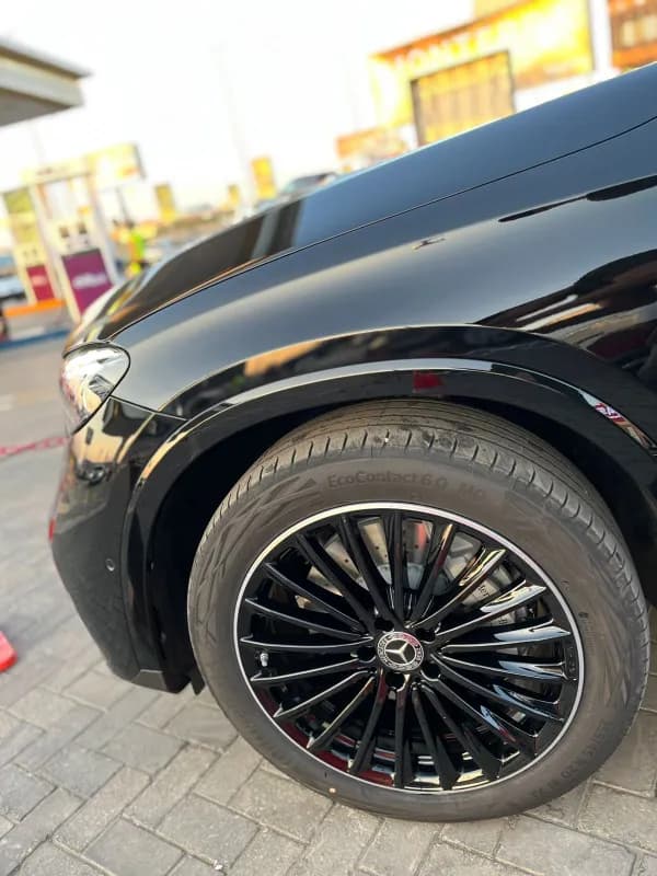 مرسيدس بنز GLC 300 2026 اي ام جي كوبيه أسود أوتوماتيك — جديدة