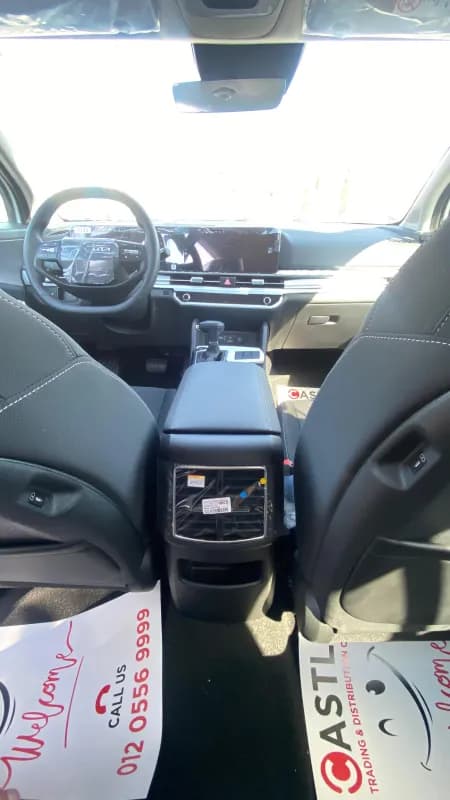 كيا سبورتاج 2027 A/T / EX 2026 أبيض قابض مزدوج — جديدة