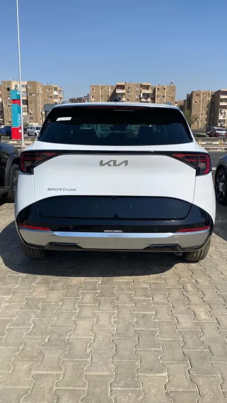 كيا سبورتاج 2027 A/T / EX 2026 أبيض قابض مزدوج — جديدة