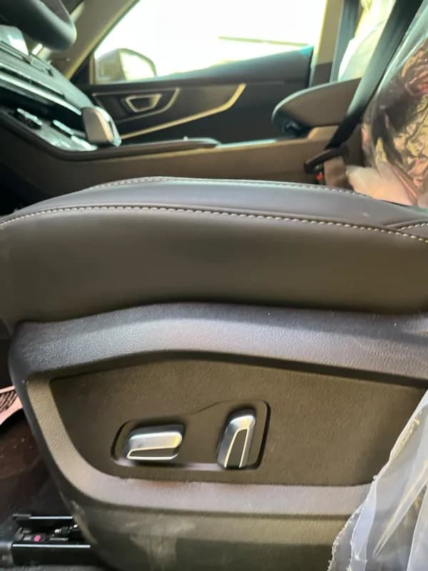 شيري تيجو 8 2027 A/T / LUXURY 7 SEATS 2026 رمادي أوتوماتيك — جديدة