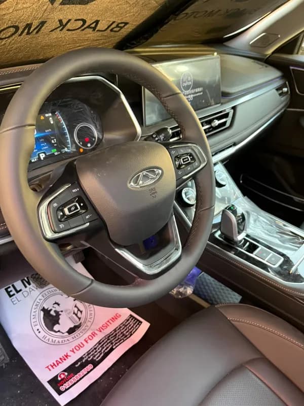 شيري تيجو 8 2027 A/T / LUXURY 7 SEATS 2026 رمادي أوتوماتيك — جديدة