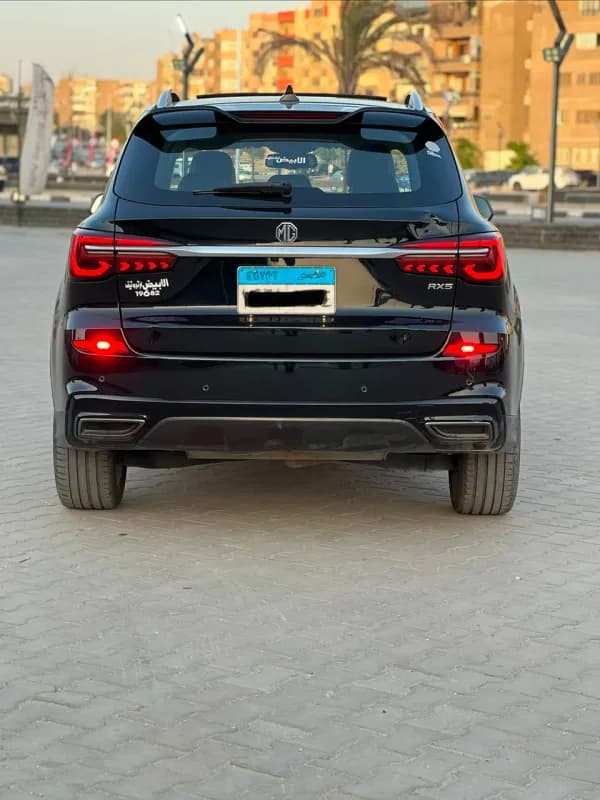 MG RX5 2025 Luxury Black Automatic — Used