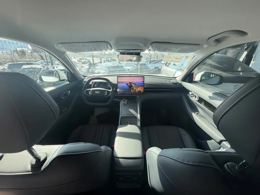 Geely Galaxy EX5 2027 Pro White Automatic — New