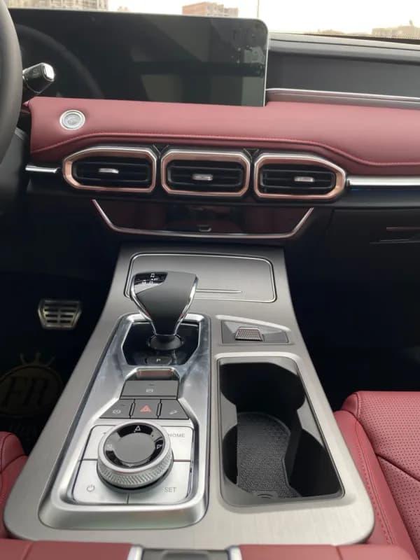 Jetour X70 PLUS 2027 Luxury Gray Automatic — New