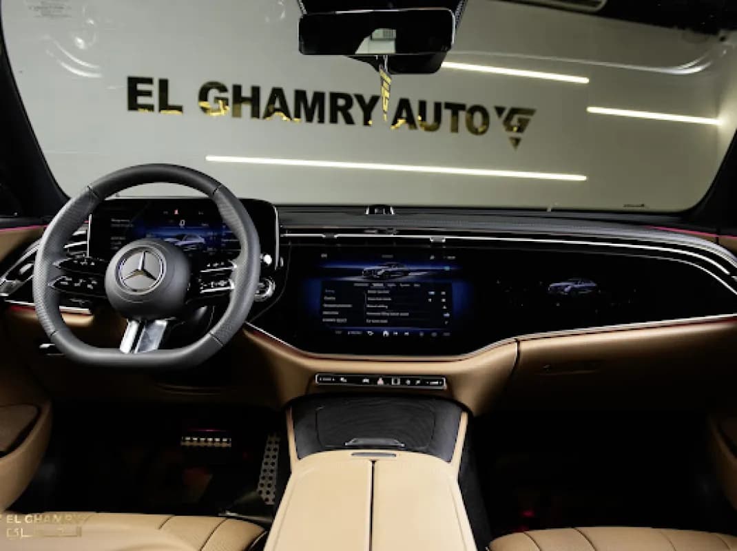 مرسيدس بنز E200 2026 بريميوم أسود أوتوماتيك — جديدة