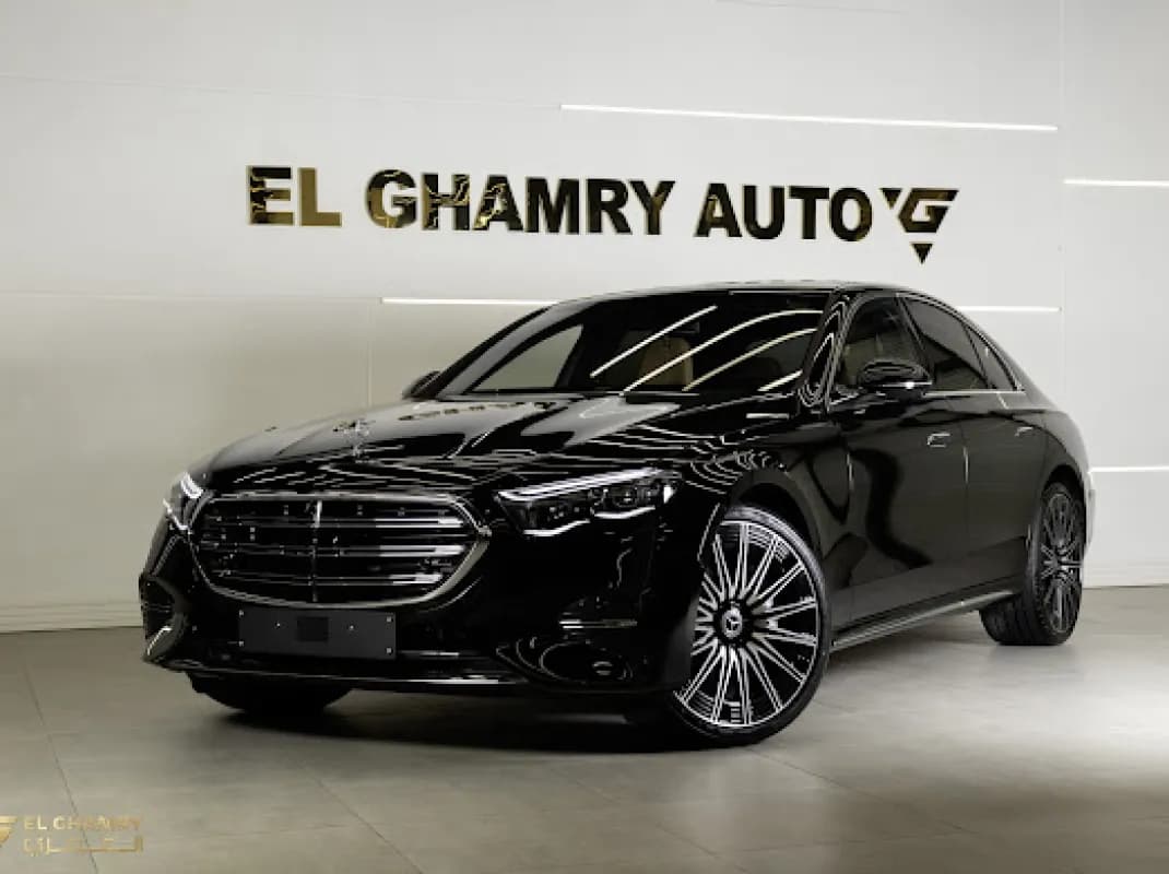 مرسيدس بنز E200 2026 اكسكلوسيف أسود أوتوماتيك — جديدة