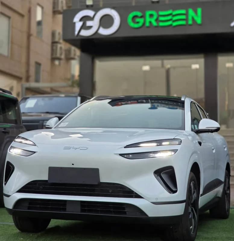 بي واي دي سيليون 06 2026 بيلوت بلاس ايدشن أبيض أوتوماتيك — جديدة