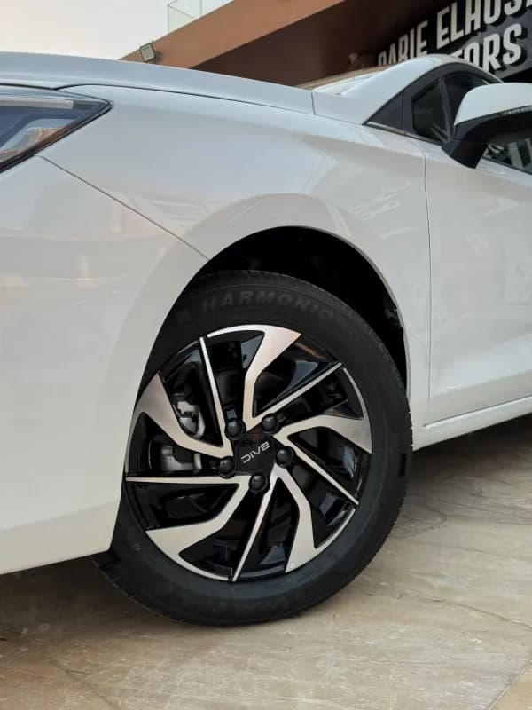 BAIC U5 Plus 2026 Highline White Cvt — New