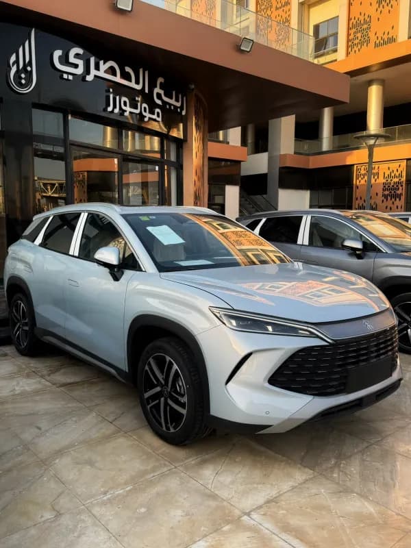 بي واي دي سونج ال 2025 دي ام اي فضي أوتوماتيك — جديدة