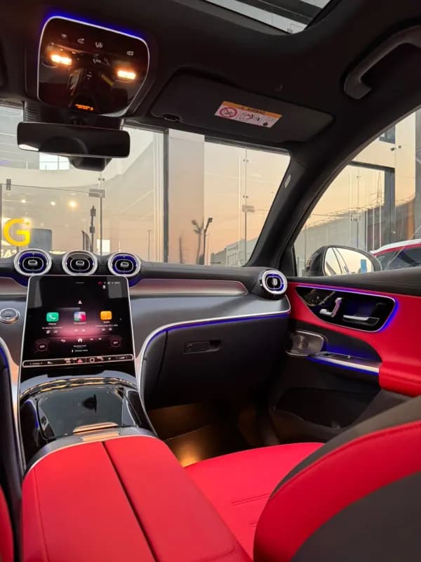 مرسيدس بنز GLC 300 2026 اي ام جي كوبيه أبيض أوتوماتيك — جديدة