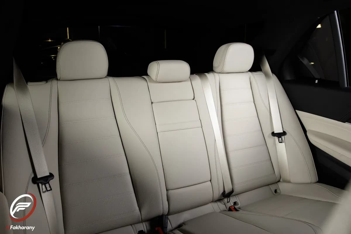 مرسيدس بنز GLE450 2025 ايه ام جي أسود أوتوماتيك — مستعملة