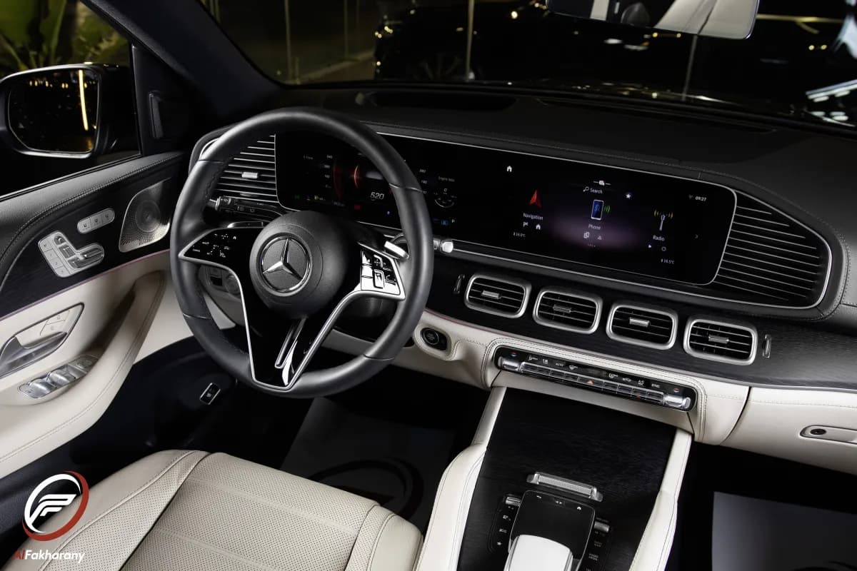 مرسيدس بنز GLE450 2025 ايه ام جي أسود أوتوماتيك — مستعملة