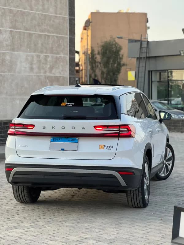 سكودا كودياك 2024 سيلكشن أبيض أوتوماتيك — مستعملة
