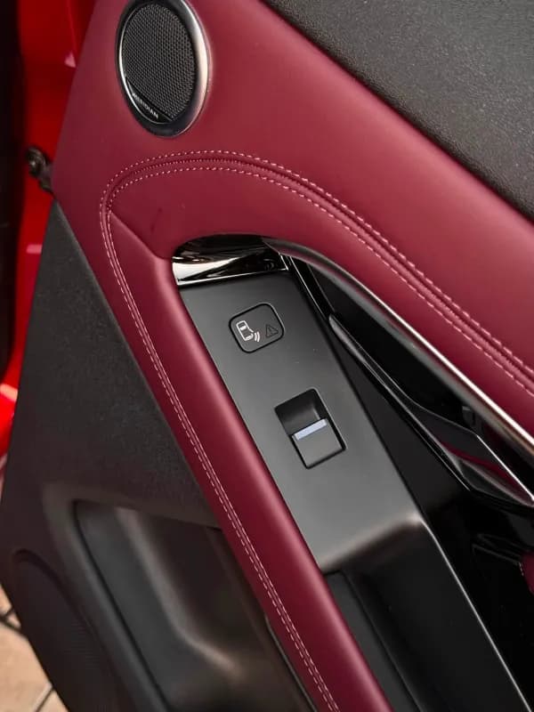 Range Rover Evoque 2022 R-Dynamic Red Automatic — Used