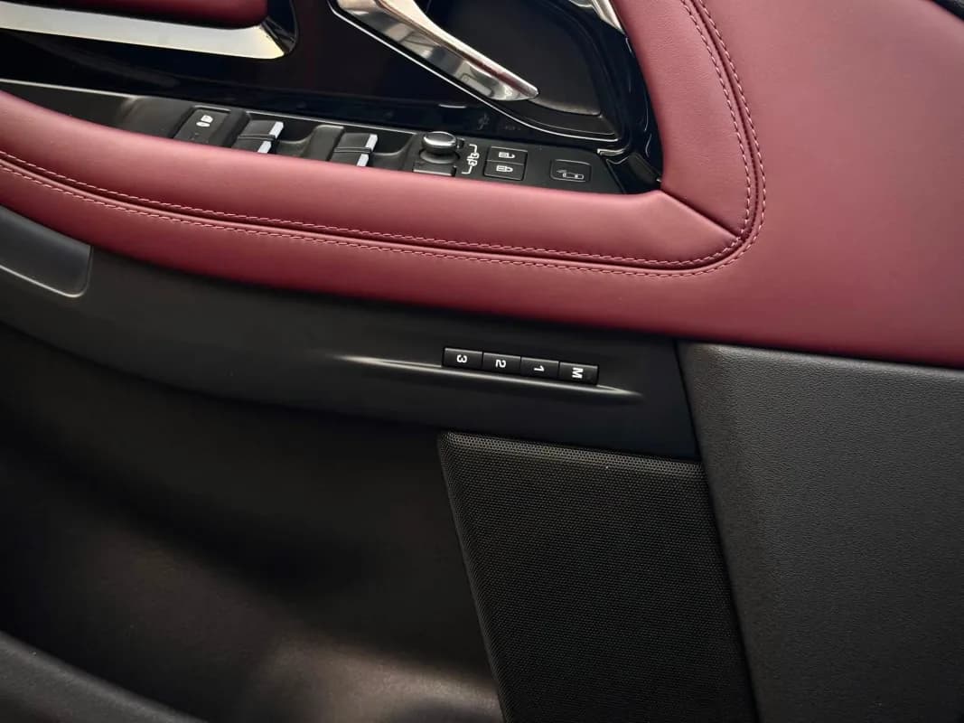 Range Rover Evoque 2022 R-Dynamic Red Automatic — Used