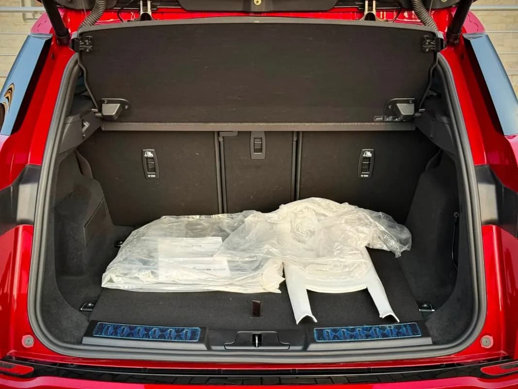 Range Rover Evoque 2022 R-Dynamic Red Automatic — Used