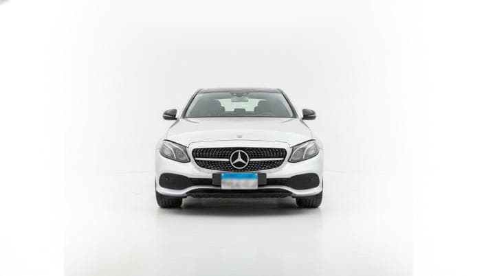 مرسيدس بنز E200 2018 افانت جارد بلس فضي أوتوماتيك — مستعملة
