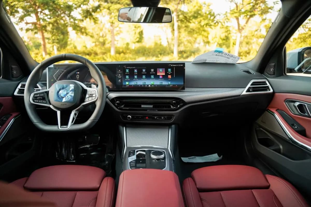 بي ام دبليو 320i 2026 ام سبورت رمادي ناردو أوتوماتيك — جديدة