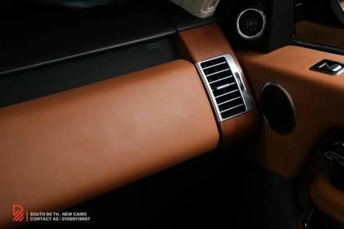 Range Rover VOGUE 2019 p400 Black Automatic — Used