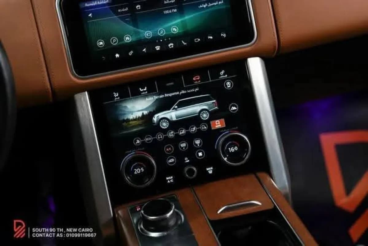 Range Rover VOGUE 2019 p400 Black Automatic — Used