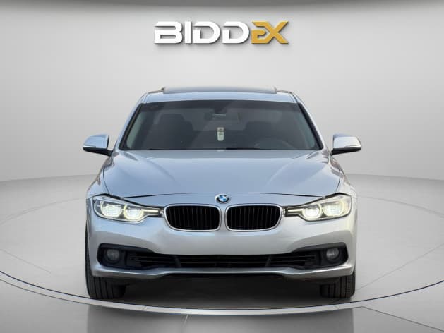 BMW 320 2016