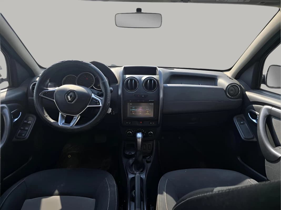 Renault Duster 2018 بيز لاين أزرق أوتوماتيك — مستعملة