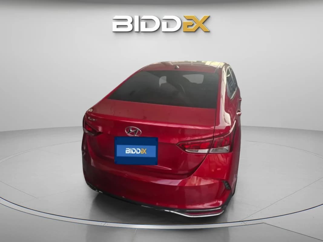 Hyundai Accent RB 2024 هاي لاين أحمر أوتوماتيك — مستعملة