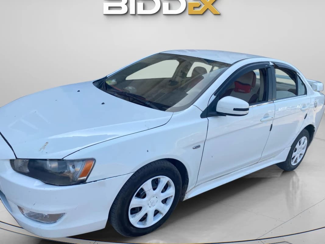Mitsubishi Lancer 2015 هاي لاين أبيض أوتوماتيك — مستعملة